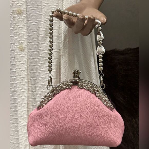 Pink Togo Calfskin Handmade Unique Kisslock Clutch, Wristlet, Crossbody - Picture 3 of 16